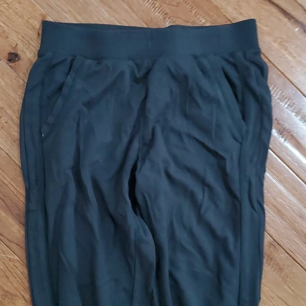 Fabletics gray joggers